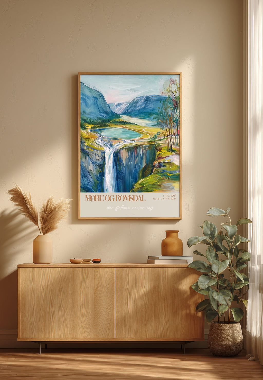 Møre og Romsdal kunsttrykk av ISARK – nordisk fjordlandskap med fossefall, trykket på matt Fine Art papir.